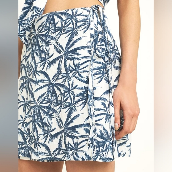 Urban Outfitters Palm tree linen wrap skirt - Picture 1 of 5